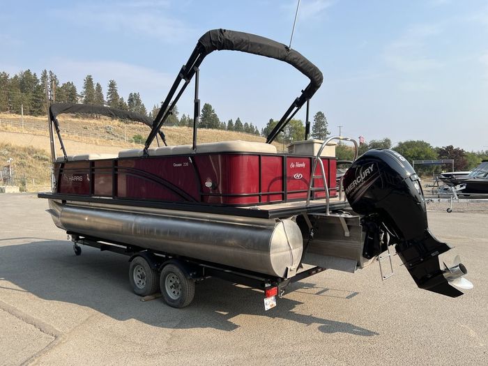 2017 Harris 220 Cruiser Photo 12 of 36
