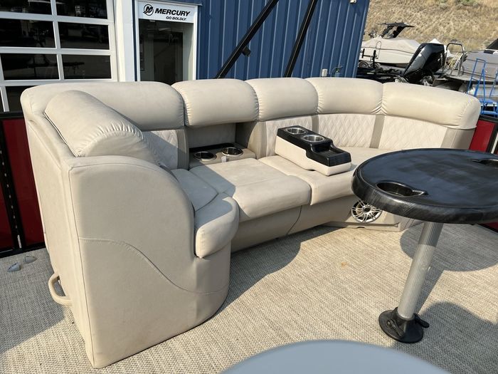 2017 Harris 220 Cruiser Photo 20 of 36