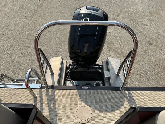 2017 Harris 220 Cruiser Photo 35 of 36