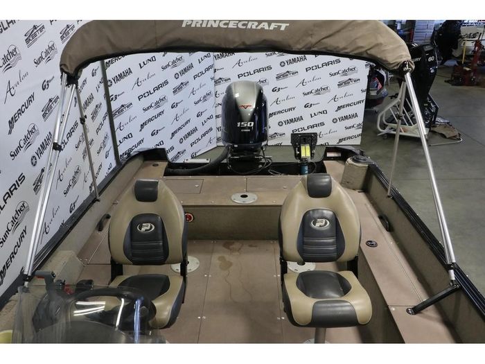 2016 Princecraft HUDSON 190 DLX + YAMAHA 150 HP & remorque Photo 9 of 24