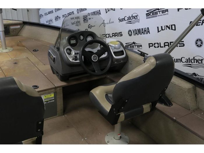 2016 Princecraft HUDSON 190 DLX + YAMAHA 150 HP & remorque Photo 11 of 24