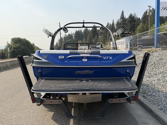2008 Malibu Wakesetter VTX Photo 7 of 27
