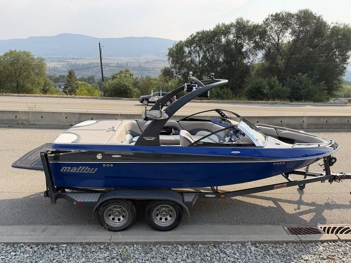 2008 Malibu Wakesetter VTX Photo 5 of 27