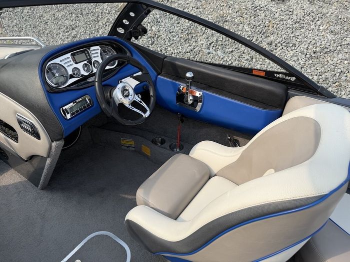 2008 Malibu Wakesetter VTX Photo 16 of 27