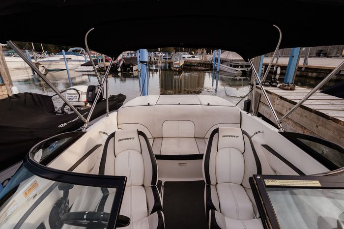 2012 Sea Ray 190 Sport Photo 20 of 27