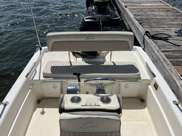 2004 Scout 145 SPORTFISH Photo 11 of 12