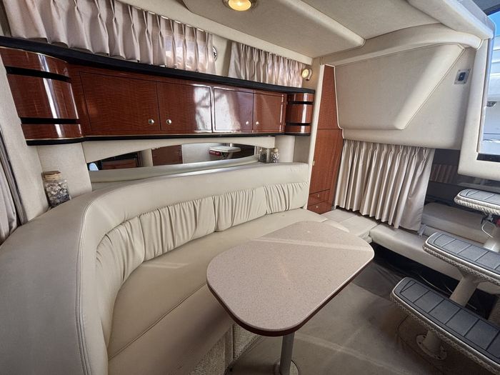2002 Sea Ray 300 Sundancer Photo 20 of 29