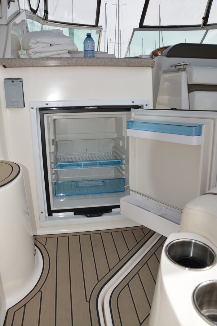 2007 Rinker 280 EC Photo 40 of 51