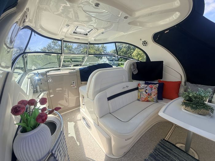2009 Sea Ray 40 Sundancer Photo 10 of 41