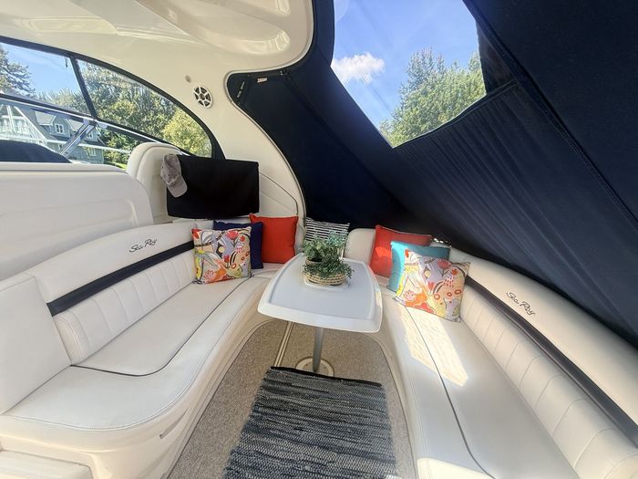2009 Sea Ray 40 Sundancer Photo 11 of 41