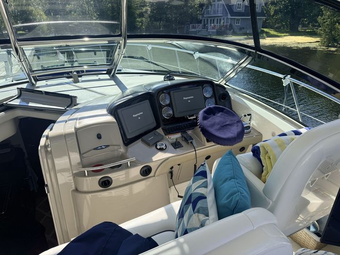 2009 Sea Ray 40 Sundancer Photo 28 of 41