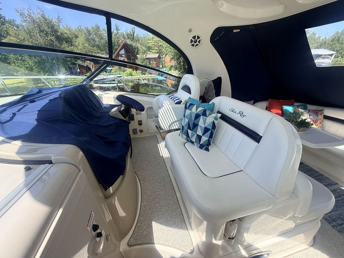 2009 Sea Ray 40 Sundancer Photo 15 of 41