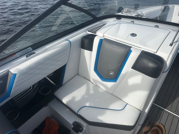 2016 Nautique G21 Photo 7 of 12