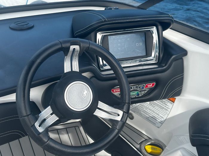 2016 Nautique G21 Photo 10 of 12