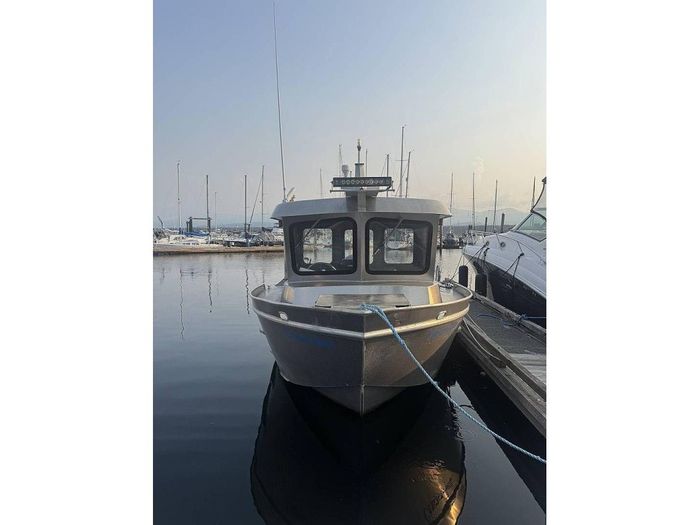 2012 Nothwest Boats Crabber Photo 2 of 28