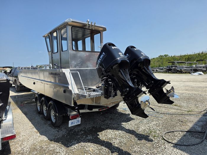 2027 Bad River Boats 26' Landing Craft Fully Enclosed Pilothouse Dr Photo 5 of 12