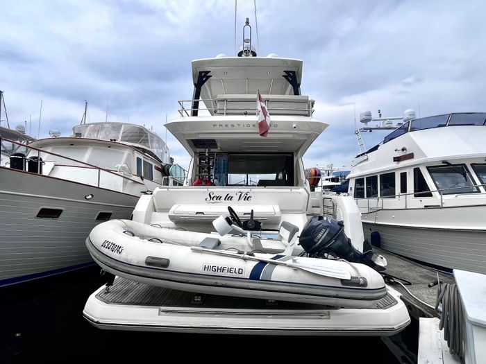 2021 Prestige 520 Fly Photo 1 of 170