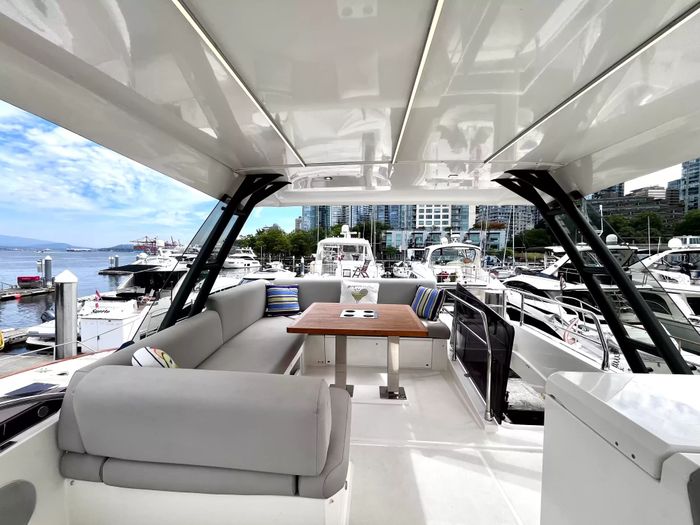 2021 Prestige 520 Fly Photo 151 of 170