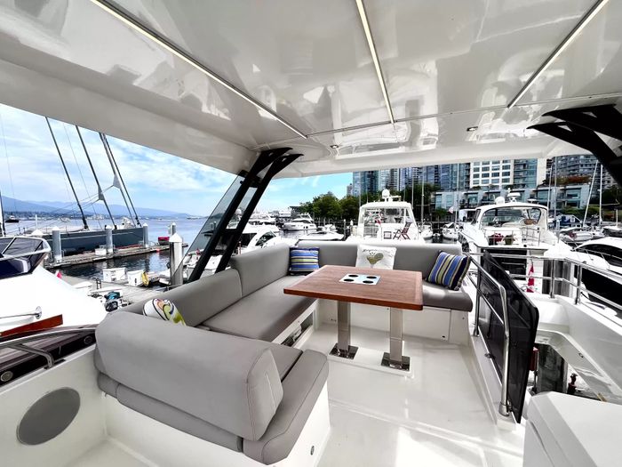2021 Prestige 520 Fly Photo 152 of 170