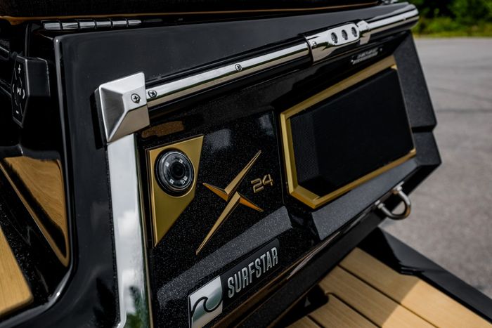 2027 Mastercraft X24 Photo 28 of 66