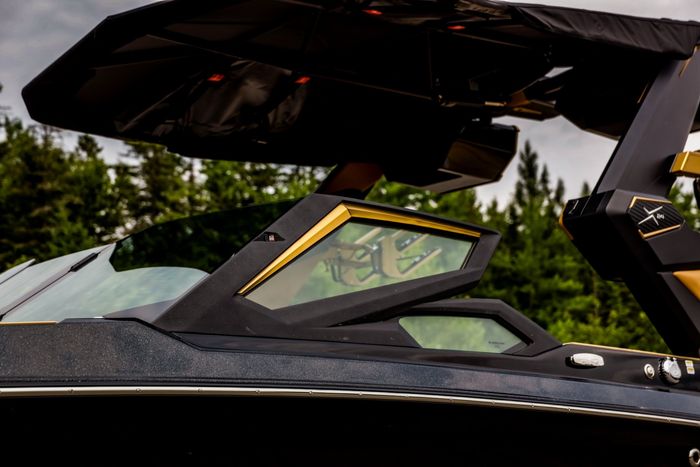 2027 Mastercraft X24 Photo 3 of 66