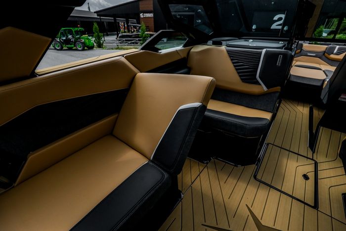 2027 Mastercraft X24 Photo 42 of 66