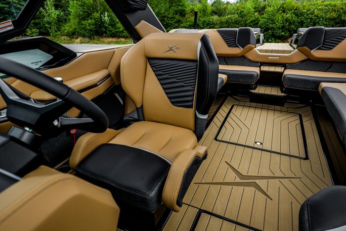 2027 Mastercraft X24 Photo 49 of 66