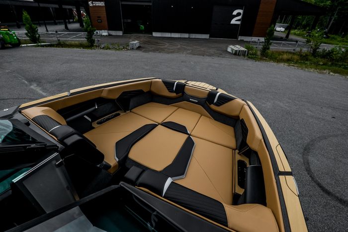 2027 Mastercraft X24 Photo 63 of 66