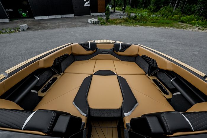 2027 Mastercraft X24 Photo 64 of 66