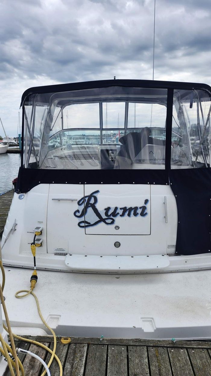 2007 Rinker 320 Express Photo 5 of 34