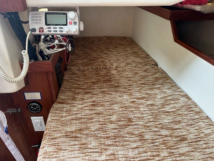 1980 Nonsuch 30 Clasic Photo 17 of 22