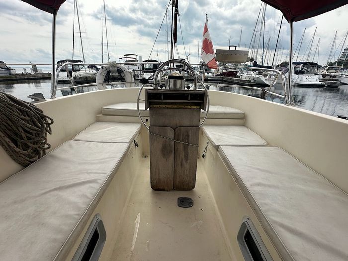 1980 Nonsuch 30 Clasic Photo 8 of 22