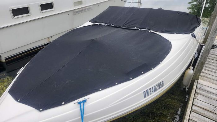 2005 Rinker 232 Captiva Photo 31 of 37