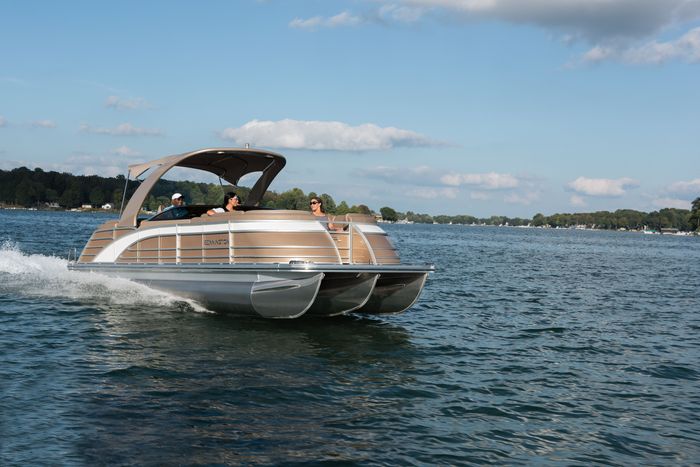 2020 Bennington Boats Toronto International Boat Show Boatdealers Ca